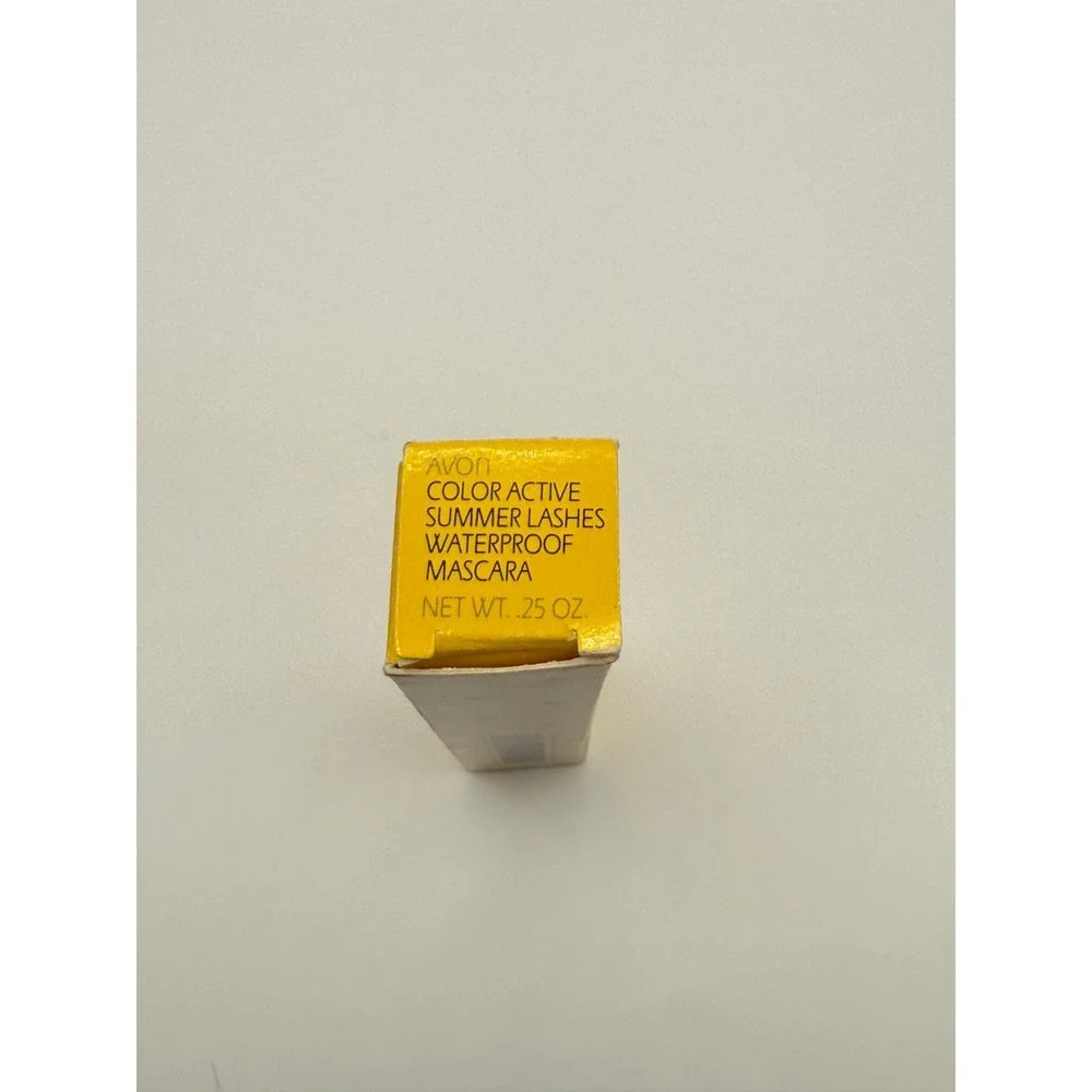 Avon Color Active Summer‎ Lashes Waterproof Mascara Shimmering Gold .25 oz NIB